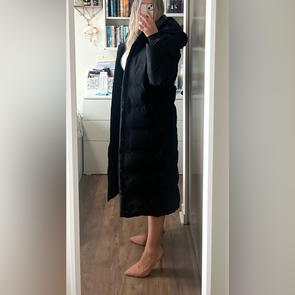 New Aritzia Tna The Powder Dri Parka™ long Black Insulated Jacket Sz S - Picture 3 of 17